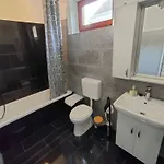 Koertefa Vendeghaz Holiday home *
